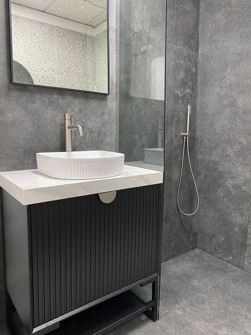 OTTI MARLO MATTE BLACK 900MM SINGLE BOWL WALL HUNG VANITY