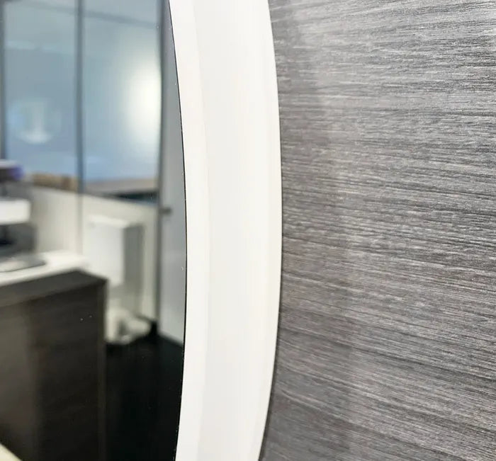 OTTI BRONTE LED MIRROR ROUND WITH BLUETOOTH SPEAKER 800MM